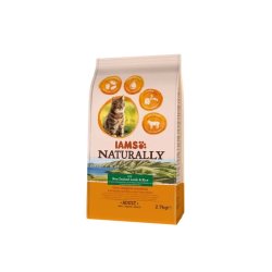 Iams Naturally Cat Felnőtt Macskaeledel Bárányhússal 2,7Kg